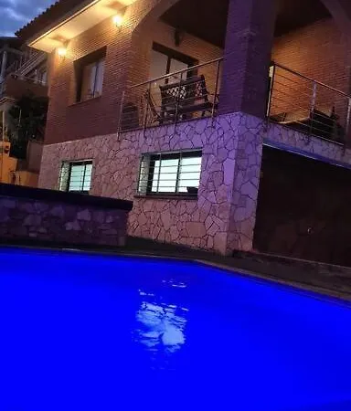 Casa Rustica Con Piscina Y Jardin *
