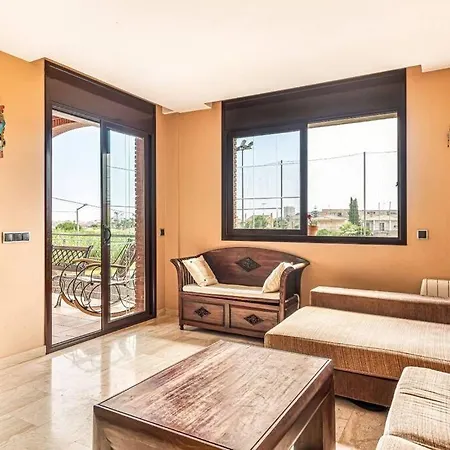 Casa Rustica Con Piscina Y Jardin Holiday home *